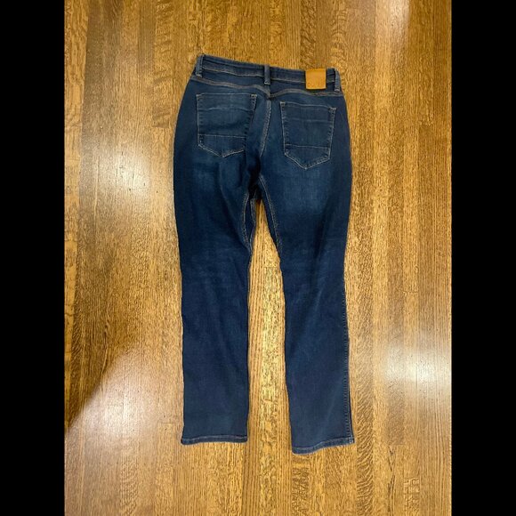 DUER Men Relaxed Taper in Dark Wash < W32 L30 > - Picture 3 of 4